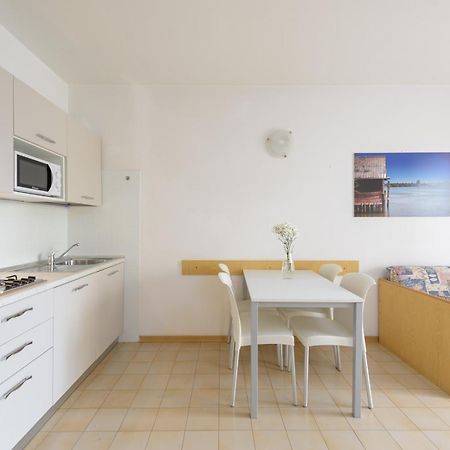 Condominio Lavinia Bibione Exterior foto